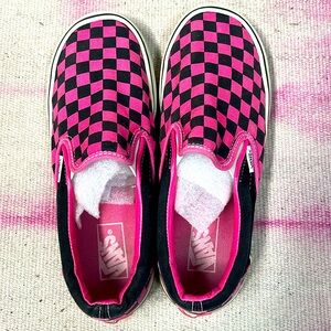 SLIP-ON VANS WOMEN’S SIZE US 9.